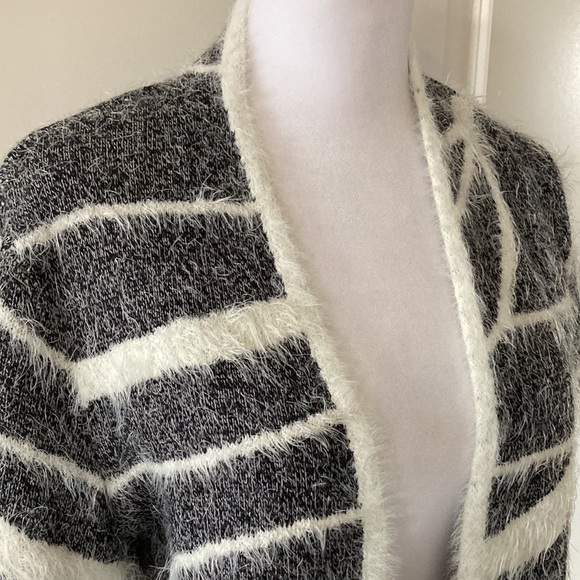 Alfani small open long cardigan black and white - Picture 3 of 14